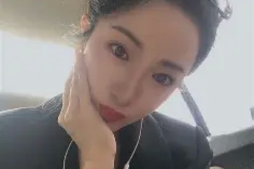 知名网红坑骗粉丝穿真货卖假货被曝光后解释自己是不小心的