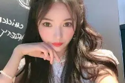 杨幂自爆：陪睡仅是低级潜规则
